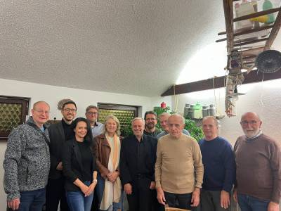 Mitglieder der Versammlung