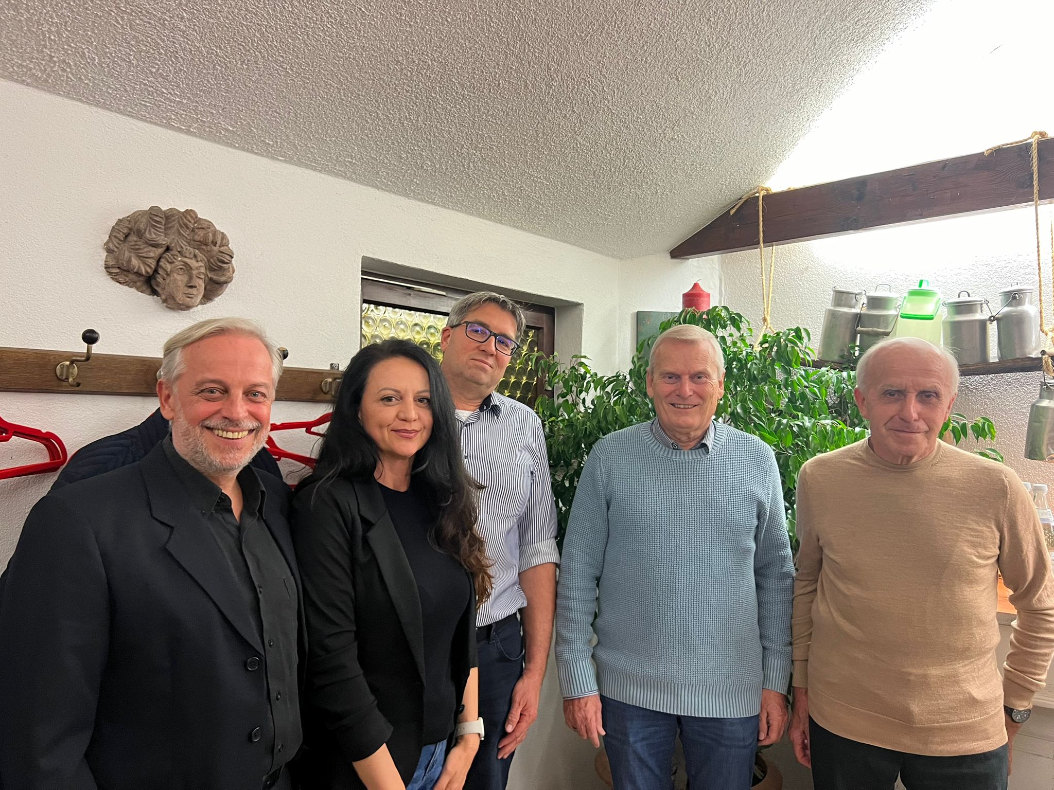 Vorstand mit neuer Schriftfhrerin Erika Adrian. Vlnr Klaus von Hochmeister, Erika Adrian, Jochen Eiler, Peter Schneck, Karl Haischt (es fehlt Steffen Hess )