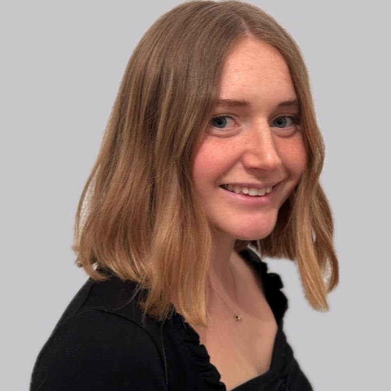  Felicia Postweiler